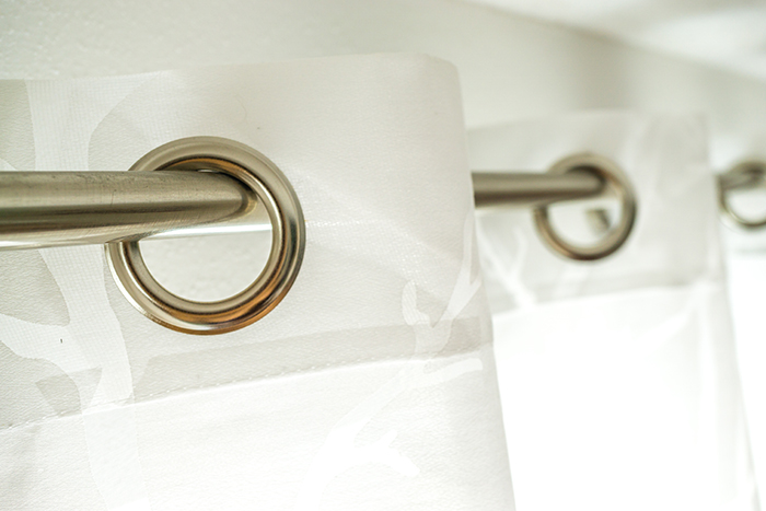 Stangen- und Schienensysteme